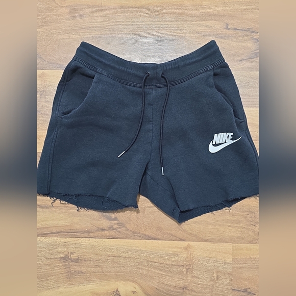 Nike Women’s Black Cutoff Sweat Shorts | Size Small - Picture 1 of 1